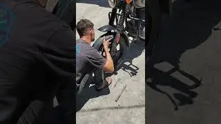 Trocando Pneu Hunter 350