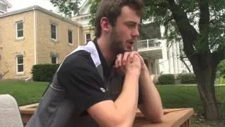 Sigma Nu serenades Pi Beta Phi for Rock Chalk Revue, 2017