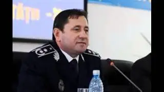 Seful IGPF Buda Ioan il aduce la Moravita pe agentul Novanc Flavius
