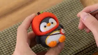 DIY Wool Felt Apple Hat Penguin Tutorial | Adorable Fruit-Themed Figurine for Beginners