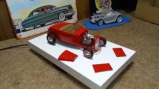 Replica of the McGee 32 roadster...