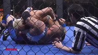 British Bulldog vs Max Testosterone - Cage Wars Match!