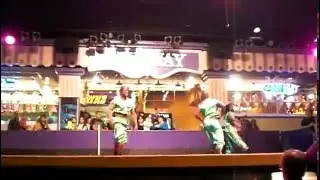 Zuma Zuma Acrobats at Circus Circus
