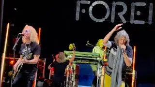Foreigner: LIVE: Hot Blooded: 2025 - Kelly Hansen Steps Down As Lead Vocalist 