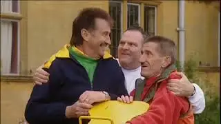 ChuckleVision (S13 EP9) Buzz Off (Uncut, Higher Quality)