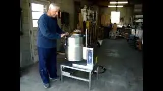 2002 Cleveland KET12T 12 Gallon Tilting Electric Steam Kettle on eBay!