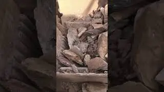 #1000subscriber #stonecrusher#asmr #stonecrusherplant #mechanical #technical #stonecrushing #asmr