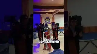 Penampilan tarian Adat Batak di UNSURYA dalam Perayaan Natal--wujud cinta budaya dan kebersamaan