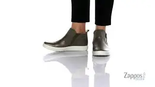 ECCO Soft Classic Bootie SKU: 9432431