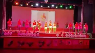 Beautiful dance performance by children on Independence day 