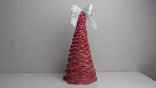 DIY: How to make a Christmas tree from paper wicker