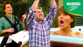 The Bundys Vs. The D'Arcys | Married With Children