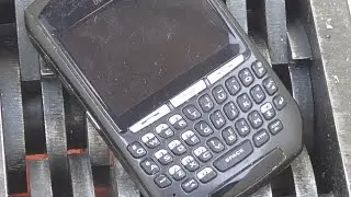 Shredding BlackBerry 8707g and 8820 Mobile Phones