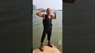 Chinese guy explaining meme (original HD)