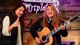 The Triplets perform hit 
