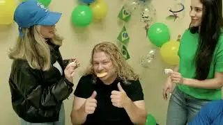 Que Pao de Queijo (What Cheese Bread) [Official Music Video] Tomodachi Love