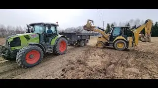Fachowcy działają Claas 440 Caterpillar 428
