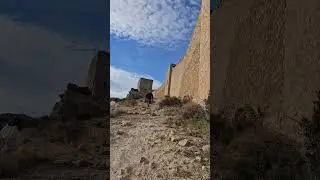 MURALLA MEDIEVAL DEL CASTILLO DE ALBARRACIN (ALCAZAR) ORIGEN MUSULMAN SIGLO X Y XI SUSCRIBETE Y DJA