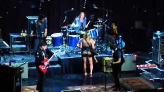 Grace Potter and the Nocturnals Sugar/Put Your Head Down/Stop the Bus 12/1/2012