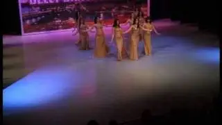 Mercedes Nieto and the Nymph Oriental Dance Company at the Stockholm Bellydance Festival