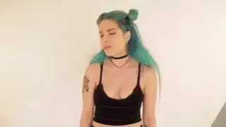 trouble - halsey (live)