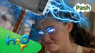 El Momento En Que Surgen Los Poderes De Cleo - Temporada 2 Episodio 1 | H2O - Just Add Water