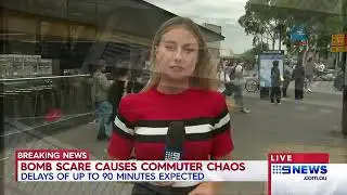 A bomb scare has caused chaos for peak hour commuters in Melbourne's west.