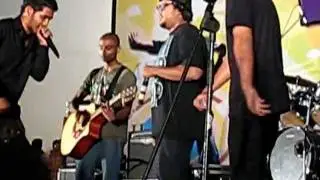 HipHop Tamizha live free style rap performance with Blue Static | SRM