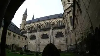 Bonner M&uuml;nster Kreuzgang