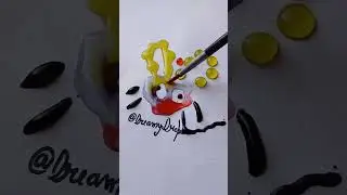 Oddly satisfying drops form a tiny makkhi with smooth color flow 🪰🎨#MakkhiArt