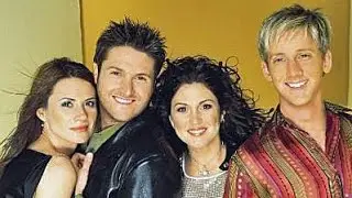 Avalon duet with Aaron Neville (2001)