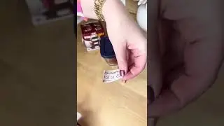 These labels dissolve with water!😱💦 link in comments. #kitchen #kitchenfinds #kitchenhacks #amazon