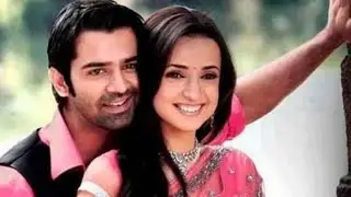 Arnav And Khushi Cute Couple|Iss Pyaar KO Kya Naam Doon|