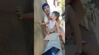 baby sing with daddy and play broom broom