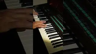DX7 PIANO VS DEXED