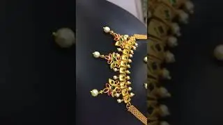Mat finish mini choker