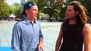 Vilnius the city of street performances: Skating performer interviewed!