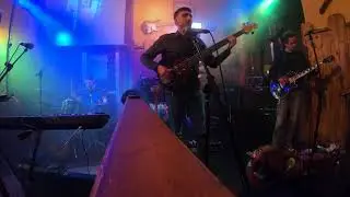 Giant The Vine - The Kisser (live at Excalibur Pub)