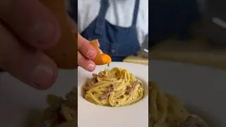 КАРБОНАРА настоящая, как в Италии 🇮🇹 (рецепт в комментариях)