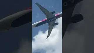 Delta Airlines (BCRF Livery) Boeing 767-432(ER) Takeoff from London Heathrow Airport - 09R #shorts