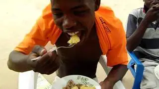 Musseques de Luanda - Pobreza