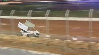 Baps practice in the 358 sprint car