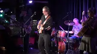 Meteor Ranchero   -Charlie-