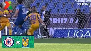 &iexcl;Enorme Nahuel! Atajada del argentino | Cruz Azul vs Tigres | Liga MX - Jornada 6 Clausura 2026|TUDN