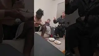 3 stooges eating