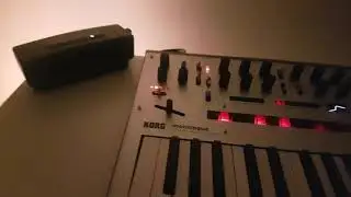 Korg Monologue first 5 min straight outta box