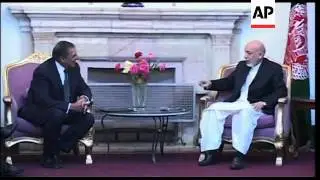 US Defence Secretary meets Karzai