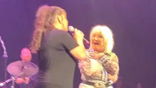 Tanya Tucker and GRECHEN Wilson &ldquo;Love me like you use too&rdquo;