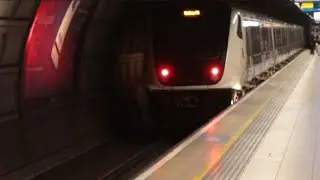 A Couple of Train at London Heathrow T2&3 | #thelondonproject #5