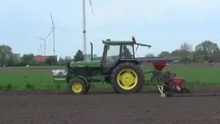 Landb. Van Holle - Assenede - John Deere 2450 en Nodet
